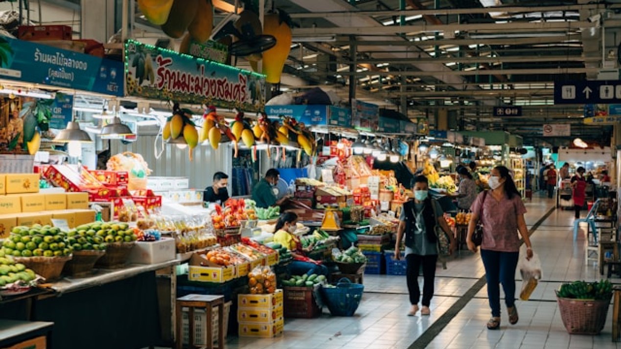 Mexico Inflation Slows to 3.72% in Early December