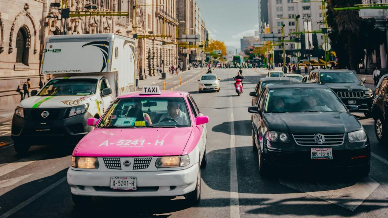 Mexico City Launches Taxi Modernization, Electrification Program