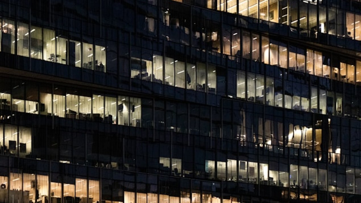 Mexico Orders End to Overtime, Reshaping Workforce Practices