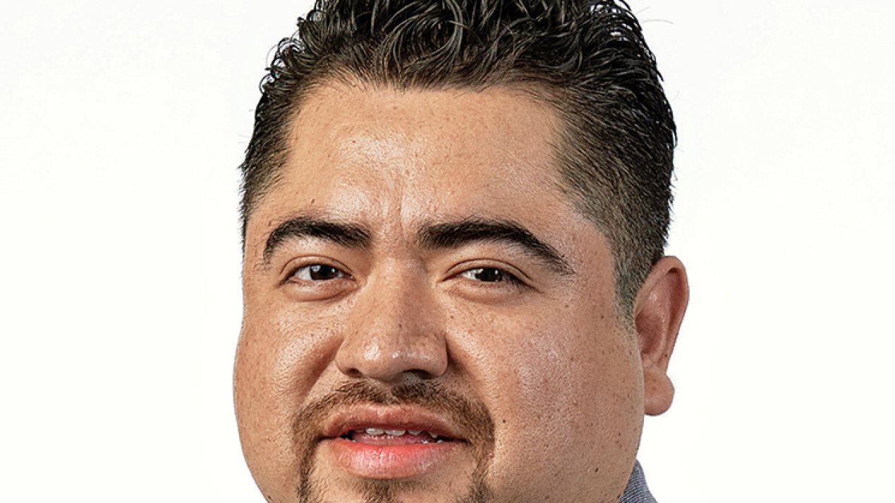 Digital Pharma: AI, Data Governance and Value Chain Modernization