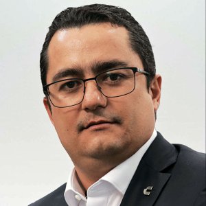 Key Trends Redefining the Future of Automotive Manufacturing