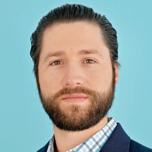 Real-Time Health Monitoring: AI, Wearables, and Genetics