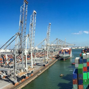 Nearshoring Hurdles, Contecon Port Expansion: The Weekly Roundup