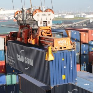 BNSF Halts Shipments to Mexico, Canadian Strike Resolved