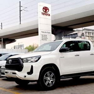 Toyota Chair Warns EV Shift Could Lead to Major Job Losses