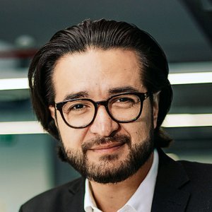 AI in In Vitro Diagnostics: Revolutionizing Healthcare 