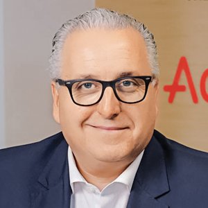 Empowering Women in Leadership Roles: Continuous Training Is Key