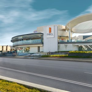 HR Ratings Assigns HR AA+ Outlook to FIBRA Shop Emissions