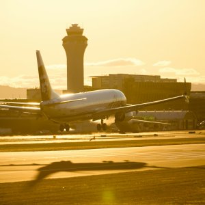 Trump Unveils Plan to Modernize US Air Traffic Control System