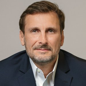 New Era of Efficiency: Transforming Agreement Management With AI