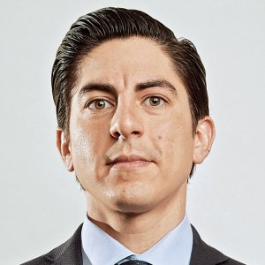 Mexico Eyes Modest Recovery Amid Trade Hope and Risk Factors