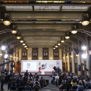 Efforts to Avoid US 30% Tariffs / Pope Leo’s Visit to Mexico