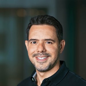 AI Conversational Experiences Boost User Personalization: Blip