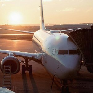 Delta’s AI Pricing Plan Draws Scrutiny From US Senators