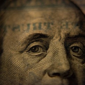 May Sees Slight Recovery in Mexico’s Investment Activity