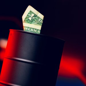 PEMEX Finances Strain Federal Budget Despite Midyear Cuts