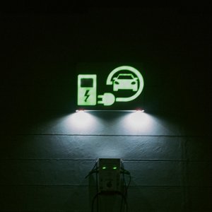 US EV Sales Surge Before Sept. 30 Tax Credit Deadline