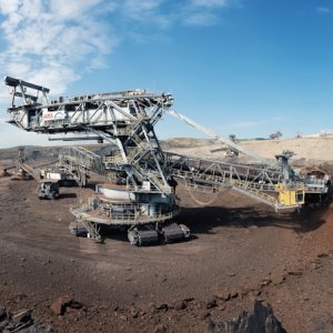 Ministry of Economy to Cancel 805 Mining Concessions