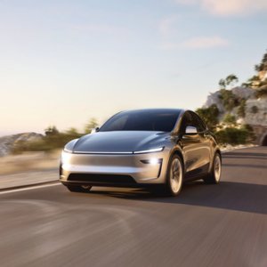 Tesla Unveils Cheaper Model Y, Model 3 as US EV Tax Credit Ends