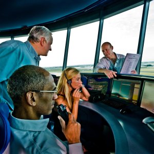 US Air Traffic Union Urges Members to Work Unpaid Amid Shutdown