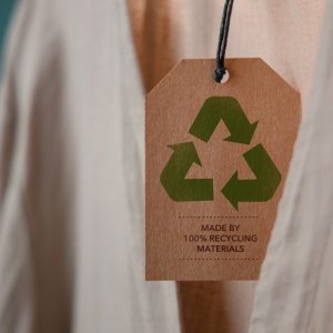 H&M, Recover Partner to Scale Recycled Cotton Use