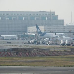 Mexico to Return Flight Slots to US Airlines After DOT Talks