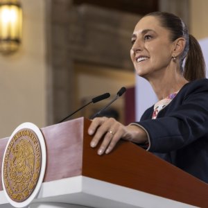 Sheinbaum, CMN Back 38 Infrastructure Proposals for 2026