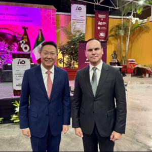 Durango Discusses Investment Scope With Chinese Ambassador