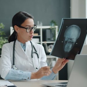 IMSS Delivers More Services in 2025, but Falls Short of Targets