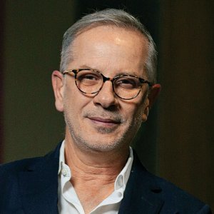 Stories That Move With the City